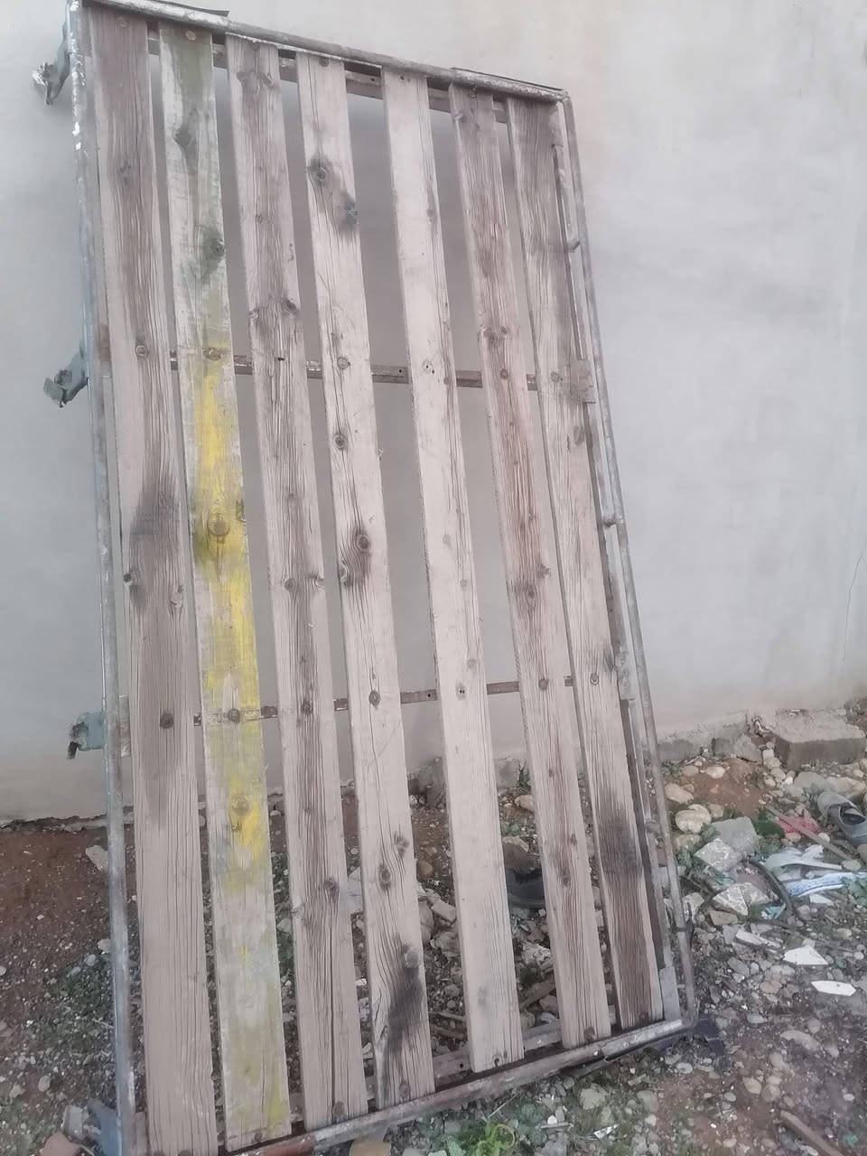 كشنات كيا بريجو مع سيبايا للبيع السيبايا 40 الف والكشنات ١٧٥ للشراي بيها مجال للاتصال الرقم *********** بي واتساب
