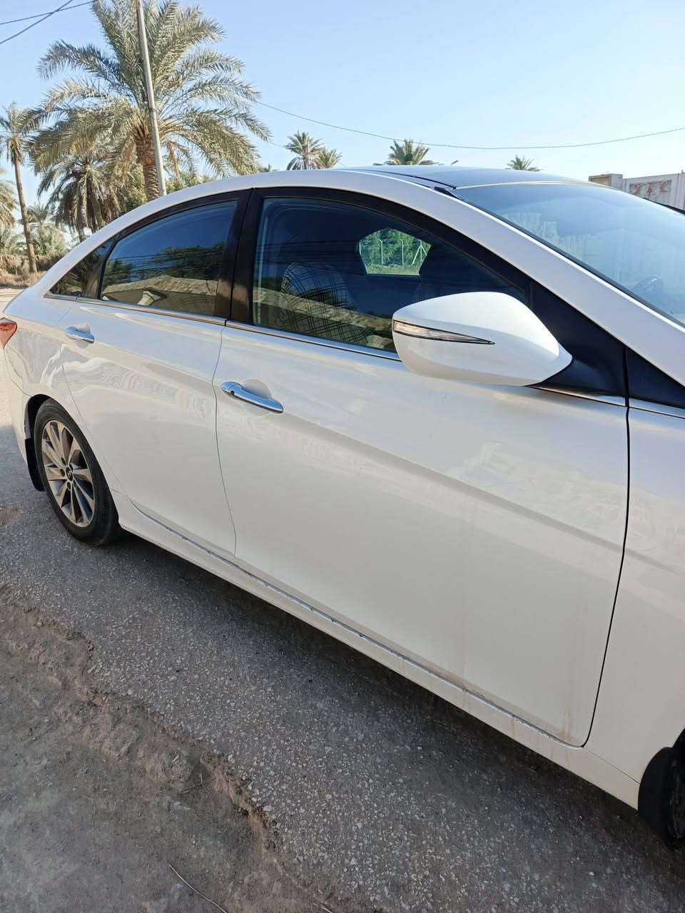 السلام عليكم
سوناتا فول مواصفات بصمه فتحه تبريد قطعتين

مكينه ٢٤٠٠ 

مكفول من الضربه والتبديل

سعر١٢٣ وبيه مجال

*********** واتساب

موديل 2011 رقم بغداد باسمي 

مكان النجف ناحيه الحيره
بيع او مراوس ب النترا ١٧ او فوك حسب القناعه
