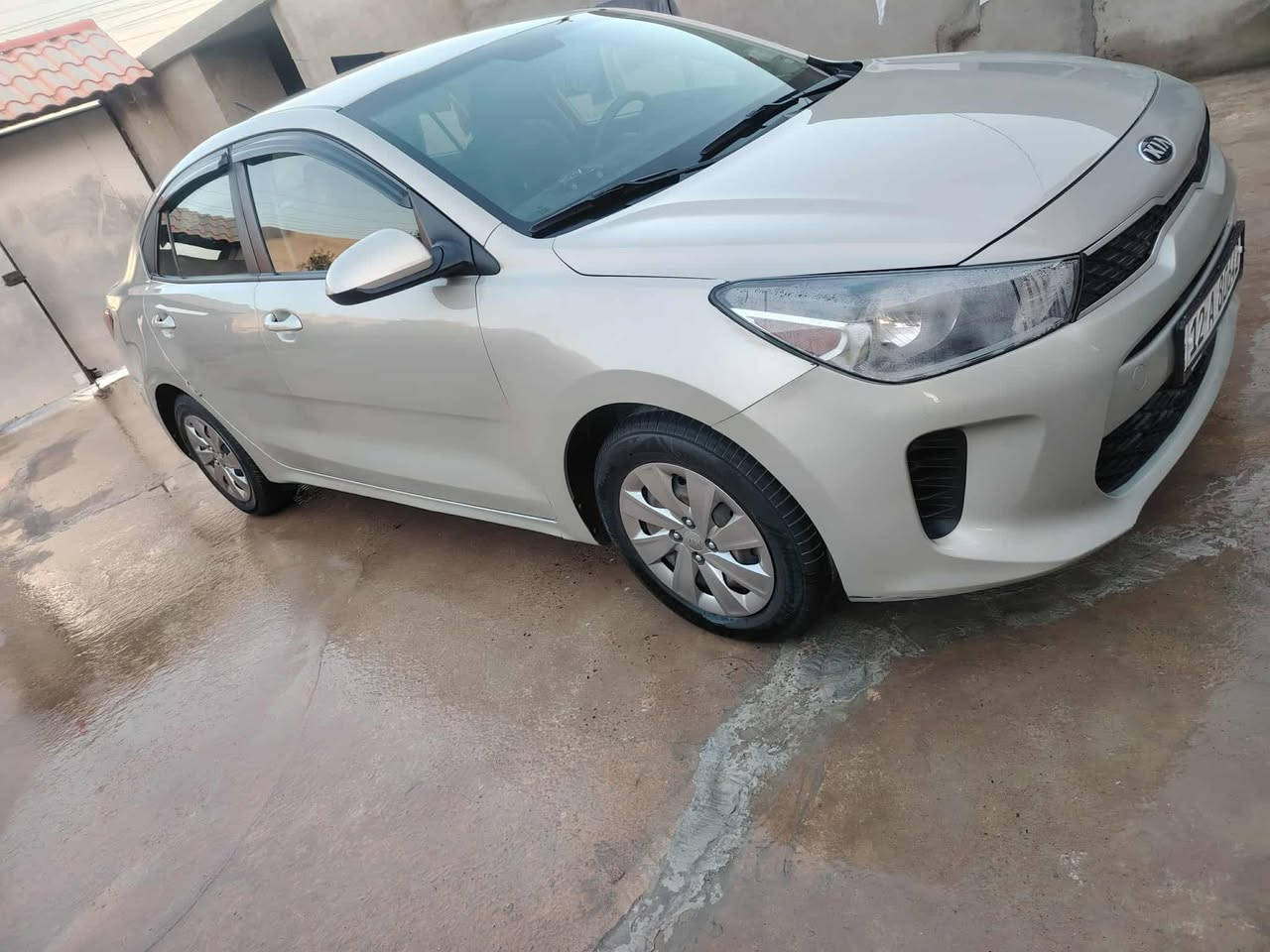 كيا ريو ٢٠١٨ وارد امريكي بدون ضرر الاستفسار ***********
