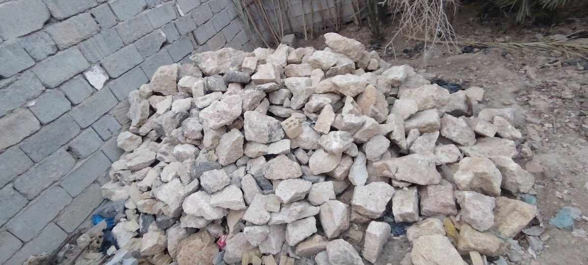 السلام عليكم.
حجار بيهن حمل تنكتر ب 30 الف. المكان حي الشهداء.
***********
