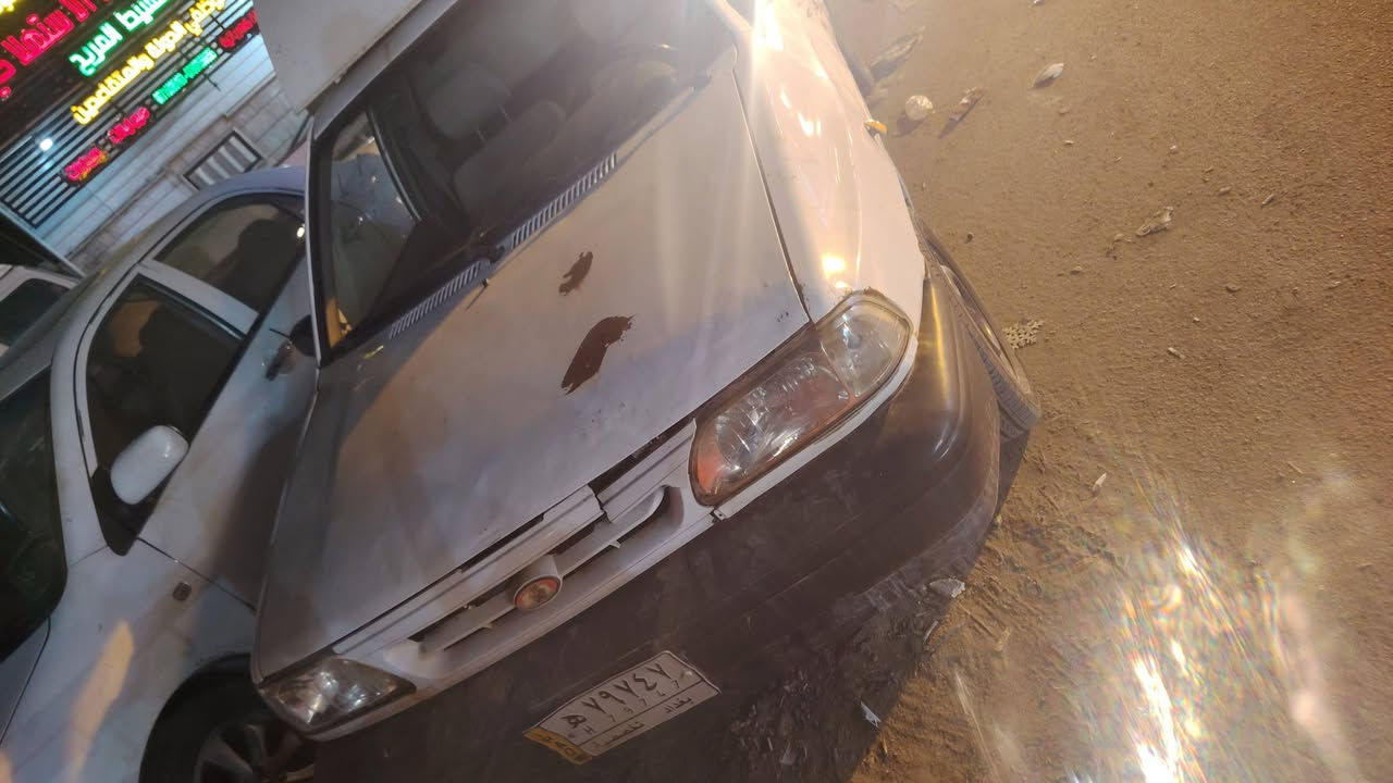 السلام عليكم سايبا كافتريا ٢٠١٥ للبيع مكينه كير مكفولات تأيرات زوج أمامي جدد صدر جديد بيه ملاحضات بلكشر بيه  بسم شركة تحويل السعر ٢٣ وررقه مع مجال بسيط اي استفسار *********** مكان السيارة بغداد اعظمية
