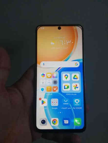 هونر  X8  جهاز جديد شحن تايب سي جهاز نظافه ١٠٠ بلا ١٠٠ اذاكره ١٢٨ رام ٨ السعر ٧٥ وبيه مجال *********** كركوك
