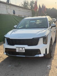 سورنتو 2024 وارد خليجي   ضمان الشركه الدوليه   رقم بغداد باسمي   ماشيه...