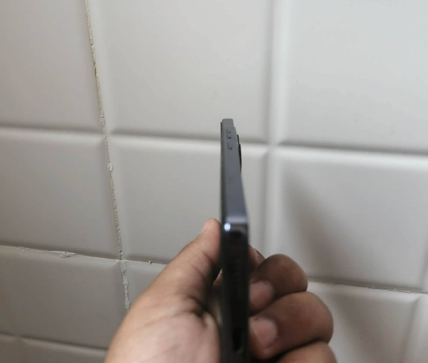 بوفا 6برو 5g
مراوس بدراجه نضيفه4گير او ماكس حربيه 
ذاكره256 بطاريه 6000 مكفول من الفتح والصيانه نضيف كلش 60فريم الجهاز شحن ولعب كلش قوي بي خلل بالكامره الخلفيه فقط تغوش الصوره من بعيد عن قريب متغوش الجهاز جديد وكلشي وياه ***********
