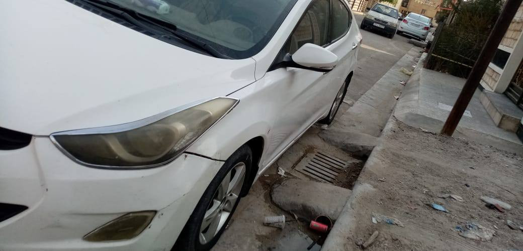 سلام عليكم سياره النتراه مديل 2013
سياره خير من الله كير محرك  تخم تأير 
خليجي 1600دوش دكشت عالي 
سياره بيه بس جملغ وطخات خفيف عله بارد 
سياره عارضه 110وبيه مجال 
التصال عله رقم ***********
العنوان بغداد حي التراث قرب تقطع درويش
