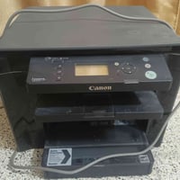 طابعة كانون للبيع نظيفة جدا اتصال على رقم 07886703883