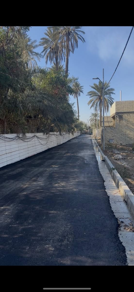 السلام عليكم قطعة ٤٠٠ متر طابو زراعي شند ٢٥ وكالة ام الصورة خدمات كاملة الزعفرانية نهاية الاربع شوارع خلف سعيدة السدة مال السندباد قرب المزارع تقطيع حسب الطلب (سعر ال 100 م 47 مليون ) استفسار ***********
