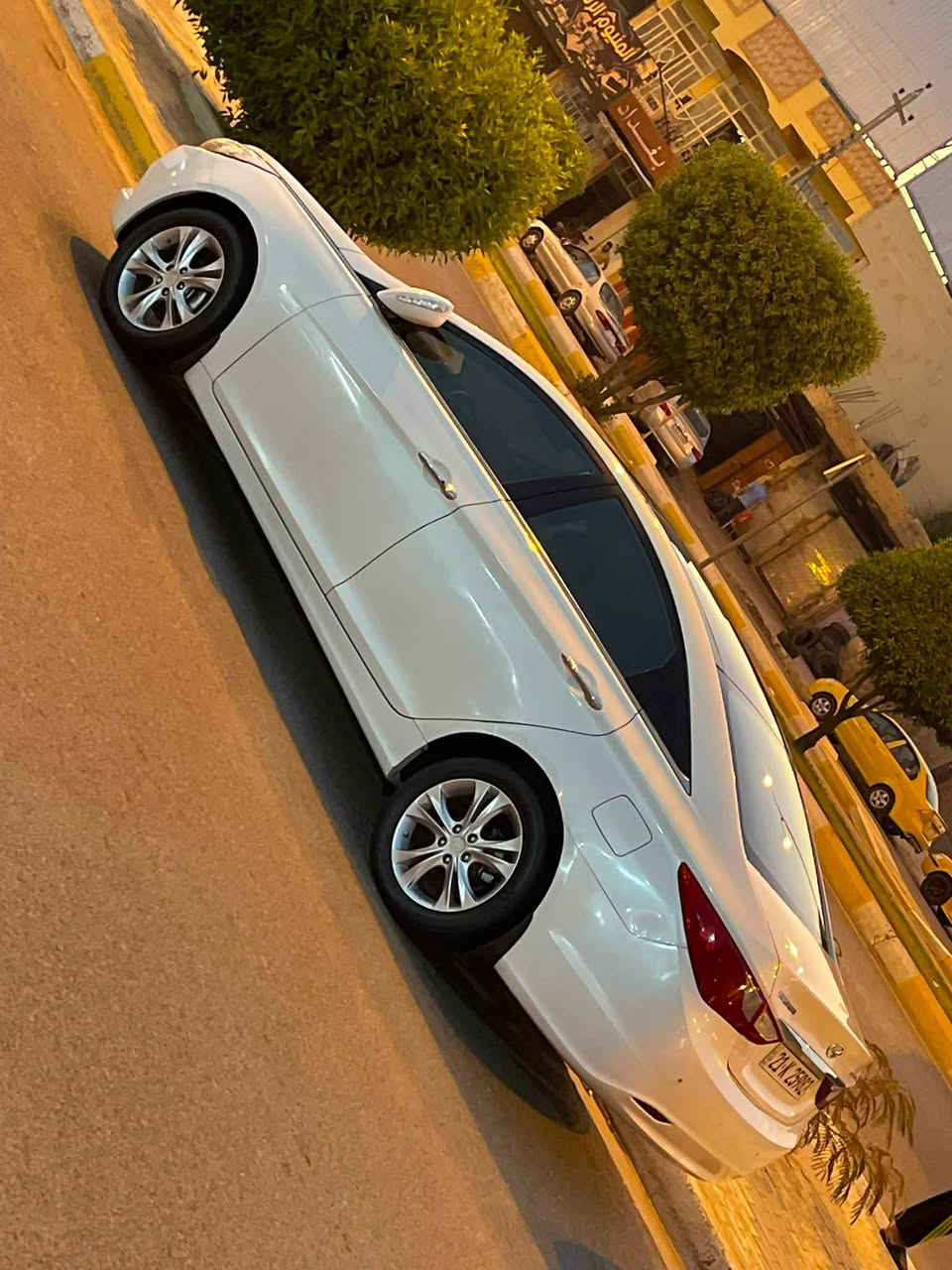 للبيع سوناتا  2011
خليجي فول 1/1
مكينه 2400
صبغ بنيد  بدون دواخل سونار مرفق
رقم شمالي تحويل مباشر 
مكان السيارة الفلوجة شارع 40
سعر البيع  115 سعر نهائي  

اكو انسب نعم اكو حت 90 موجود
مو معناها ناشر بسعر معقول 115 تجي تدفع وتعلق تريدني  انزلك 10 و 20 ورقه   السياره معروفه قيمتهة   وسعرها الثابت بالسوك

للاستفسار ***********

