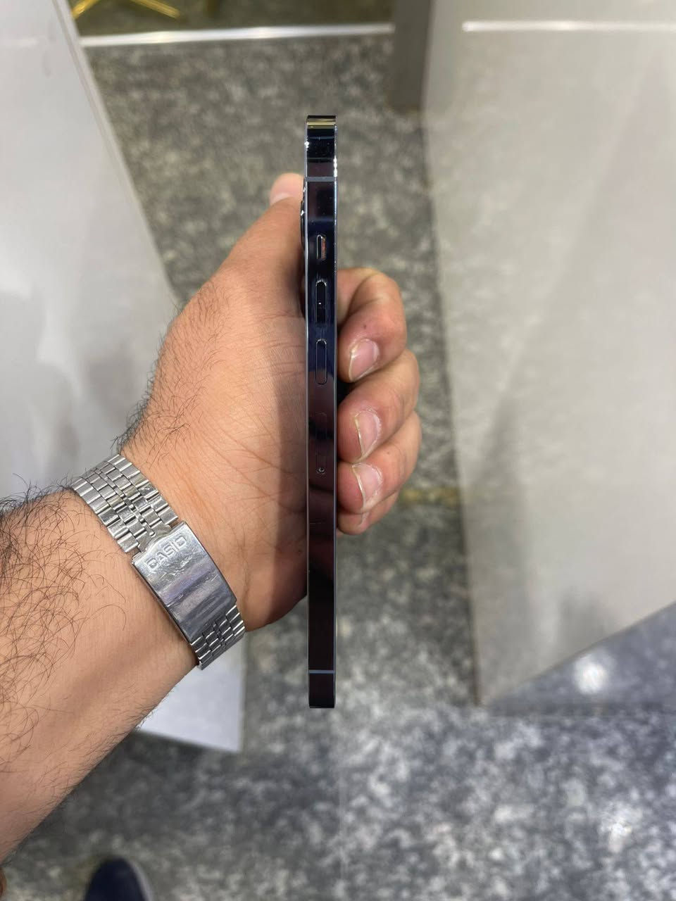 13 pro max
128 
بطاريه  78
شرق اوسط 
الجهاز كلش نضيف 
كامل ملحقات 
 كارتونه مطابق 
مكاني بغداد المشتل 
***********
