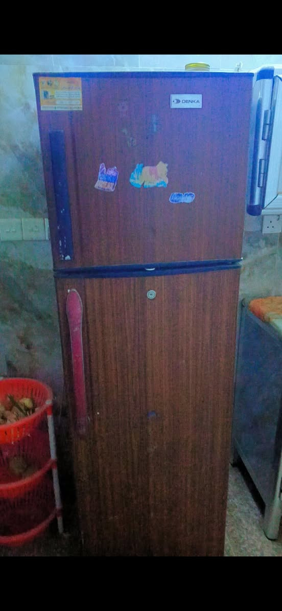 مجموعه اغراض بيت 
كاونتر 3قطع 125
طباخ ب60
ثلاجه 100قفل 
مبرده ام تكت العام ماخذيها 250
شارع بيت غضيب


**إذا كنت صاحب هذا الإعلان وتريد حذفه لأي سبب، رجاءا أرسل رسالة إلى الدعم الفني**