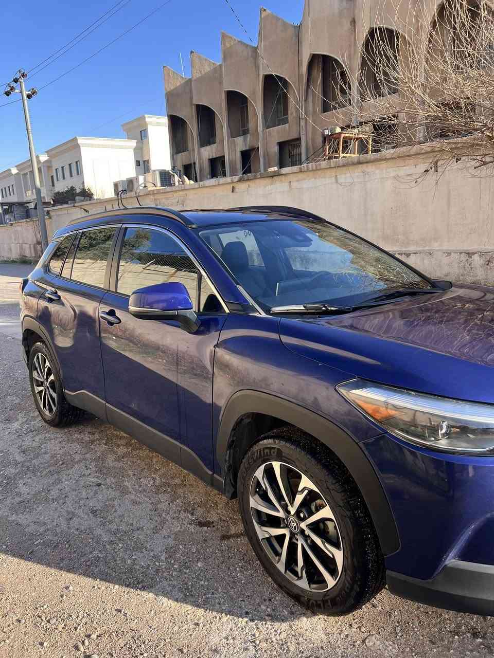 كورلا كروس وارد أمريكي واحد على واحد فول 
 بنزين XLE_AWD
فور ويل 
نقطه عمية
بصمة 
دخول ذكي
كشنات جلّد تفيه 
تحديد مسار
صندوق شفط 
حساسات امامي + خلفي
محرك 20 
بيه سرقه ثلاث قطع امامي شرط بدون اير باك أو دواخل فقط تبديل بدون حادث 
رقم دهوك 
لاستفسار التواصل على وتساب الرقم ***********
