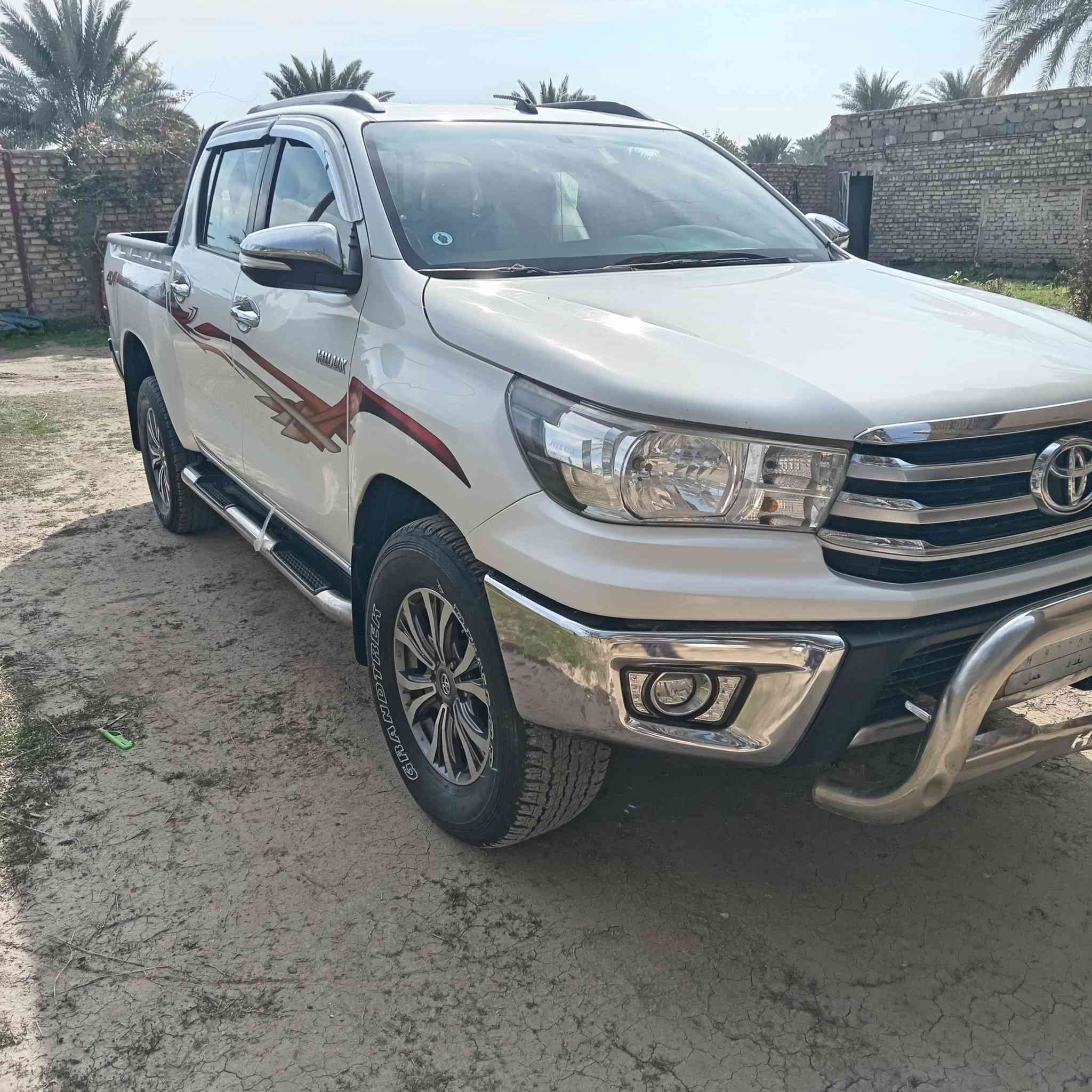 سلام عليكم هيلوكس 2017سعودي فول مواصفات  4×4كفاله عامه من كلشي مكان بابل الحمزه  للتواصل ***********
