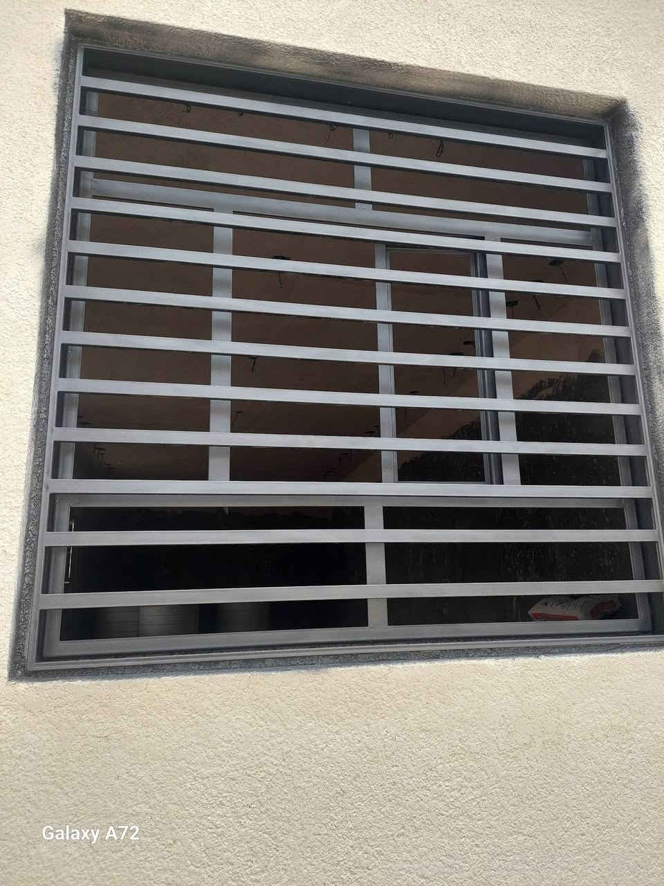 آخر العمل اصباغ منازل وحديد
مستعدون لكافة أنواع وصباغ وديكورات 
صبغ +طلس +سحب معجون  
وجهيات تغليف فوم  شغل اذا مو درجه اولى مرفوض العمل 
***********
