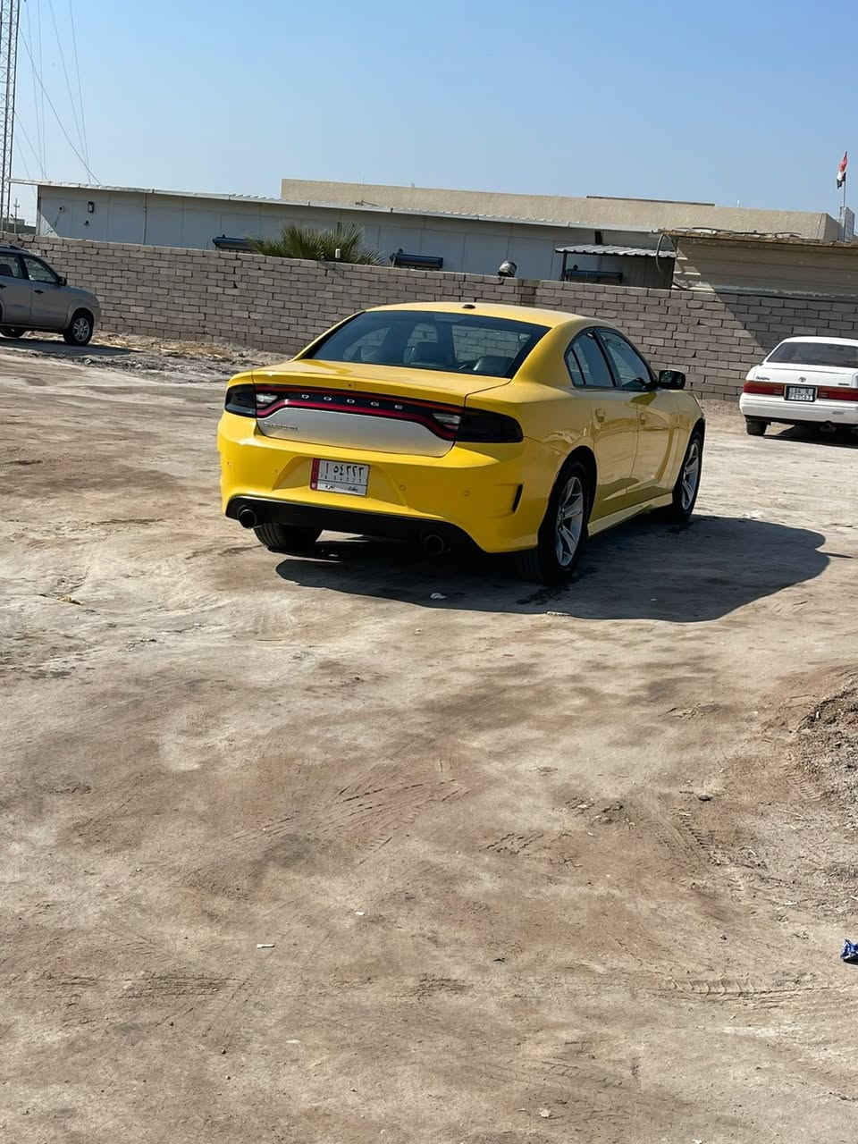 السلام عليكم جارجر للبيع19اصل خطه بصره كربلاء  مكان السياره كربلاء السعر 160 وبيه مجال 
للستفسار 
***********
***********
