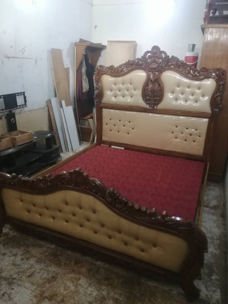السلام عليكم
جربايه خشب مصري نقش نفرين الصوميه مضبوطه
السعر ٩٠
المكان الكريعات مقابل مطعم البلام العائلي
موبايل ***********
ملاحظه لانرد على التعليقات فقط الاتصال

