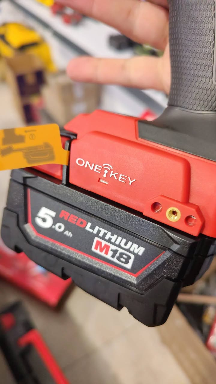 دریل لقمە میلواکی نصف انج 1898نیوتن ، مزود بتقنیە وان کی (بلوتوث) ویاە بطاریتین 5 امبیر 2 عدد و شاحن سریع رابید جارج و بوکس بلاستیک.
للبیع


**إذا كنت صاحب هذا الإعلان وتريد حذفه لأي سبب، رجاءا أرسل رسالة إلى الدعم الفني**