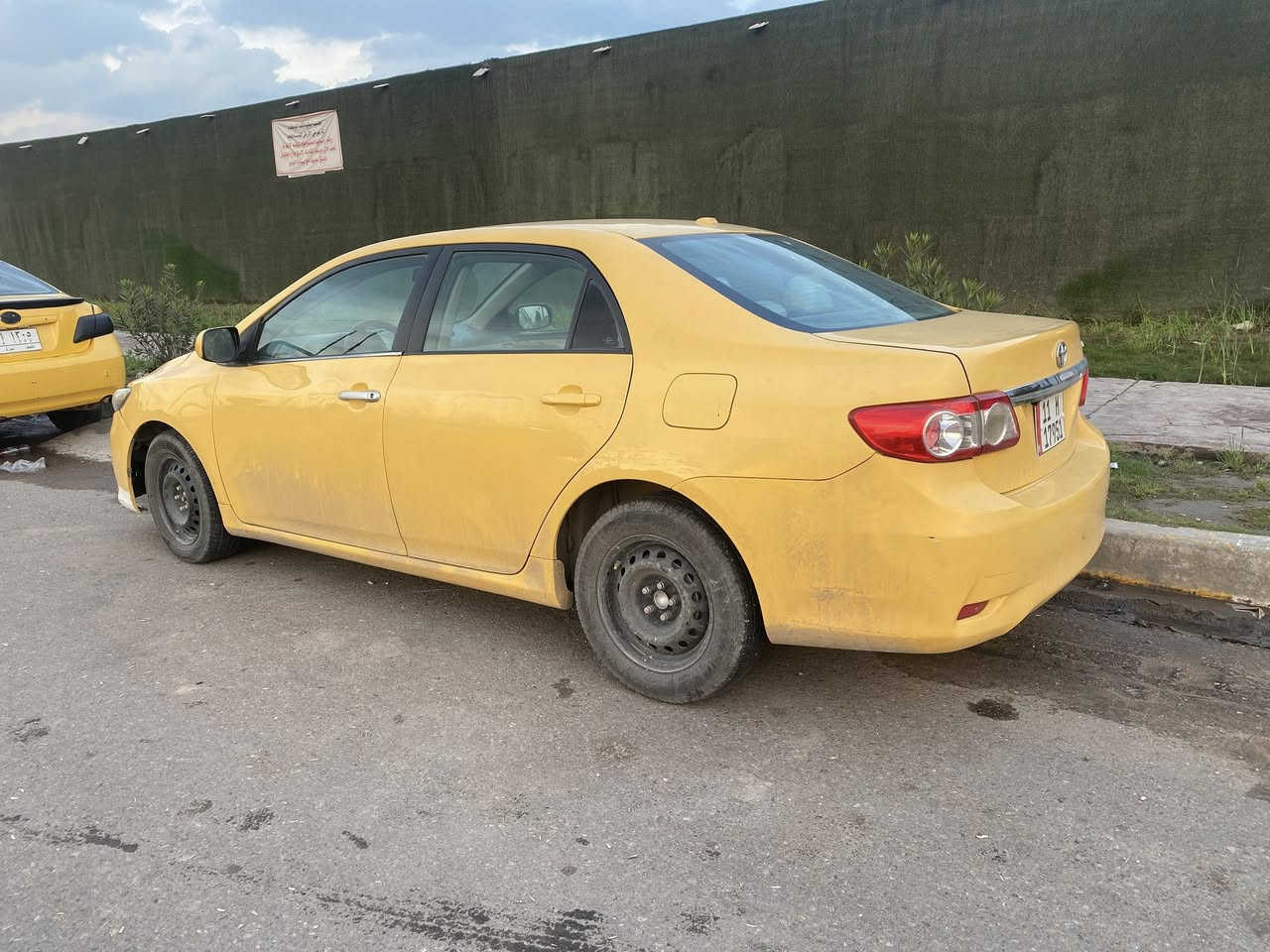 كورلا ياباني موديل 2013 مكينة 1800 بلادي محرك وكير جدد كفالة، السيارة وارد كندي حادثه جاملغ وبنيد بدون دواخل تايرات وباتري جدد السيارة جاهزة وخير من الله رقم انكليزي بغداد تحويل ثاني يوم، السعر 95 ورقة $ ، 

العنوان/ بغداد المنصور 

الشراي يتصل غير متواجد على الفيسبوك. 
 الهاتف/ ***********
