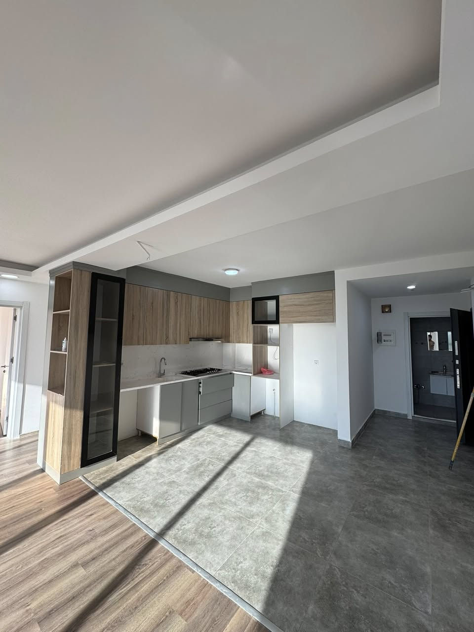 ✨ شقة صفر للبيع في مشروع فرنسية 2 ✨

📍 عمارة 1 — الطابق 22
🌅 واجهة بانوراما مع إطلالة وحديقة
🧭 اتجاه شمال غربي
🚪 الشقة باب منفرد يوفر خصوصية وراحة أكثر

🏡 فرصة ممتازة للسكن الراقي أو الاستثمار
ضمن موقع هادئ وخدمات متكاملة

📞 للاستفسار والتواصل:
***********
***********
