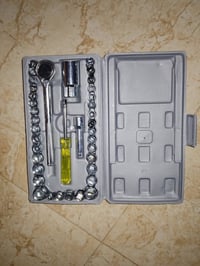 عدة منزلية • للبيع