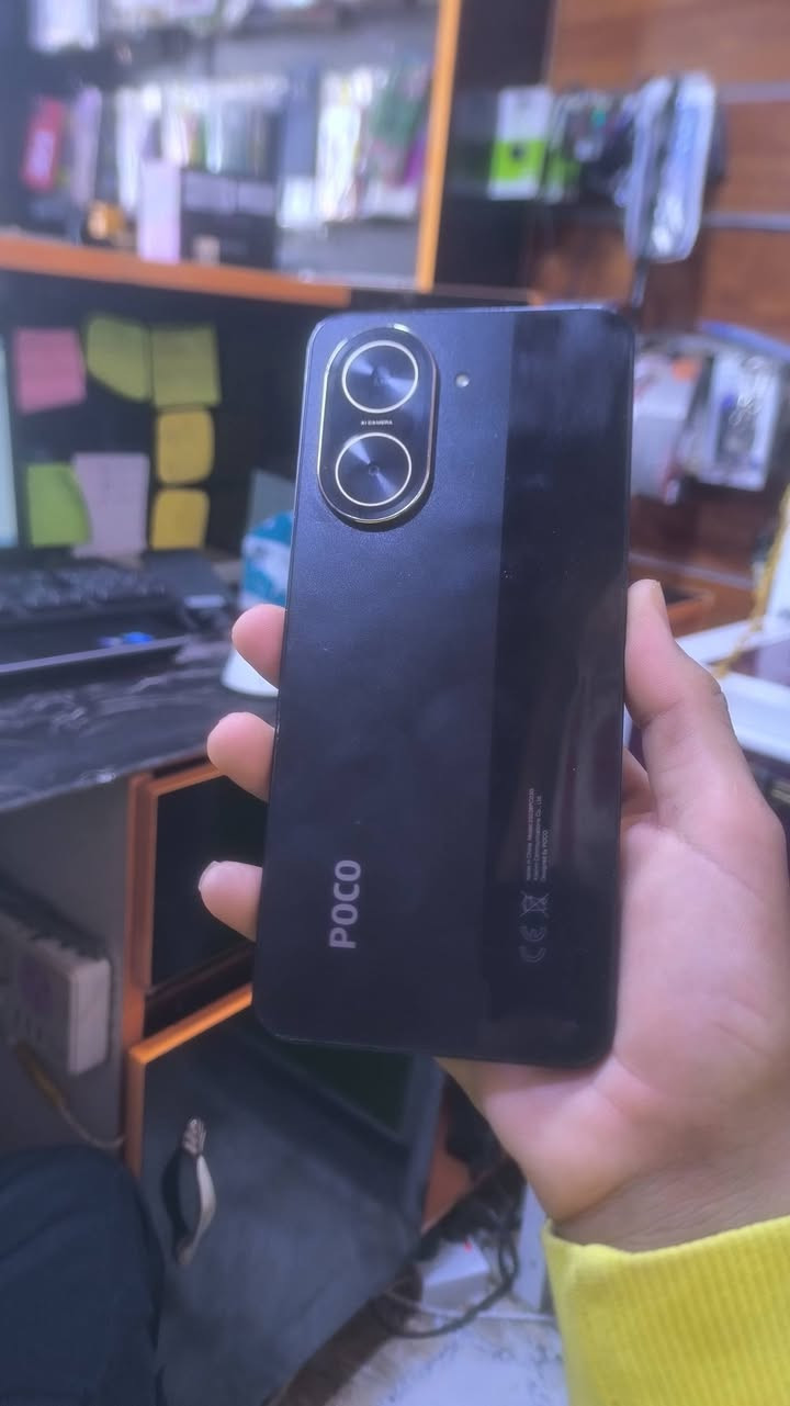 بوكو C71
للبيع مستعمل نضيف ممفتوح 
بي فطر بشاشة +شاشة وكالة ممبدلة 
جهاز قفل 90 الف 
نضيف ذاكرة 128
عشوائي 4
اندرويد 15 
***********
مكاني رمادي سبعة كيلو مكتب محمد للموبايل
