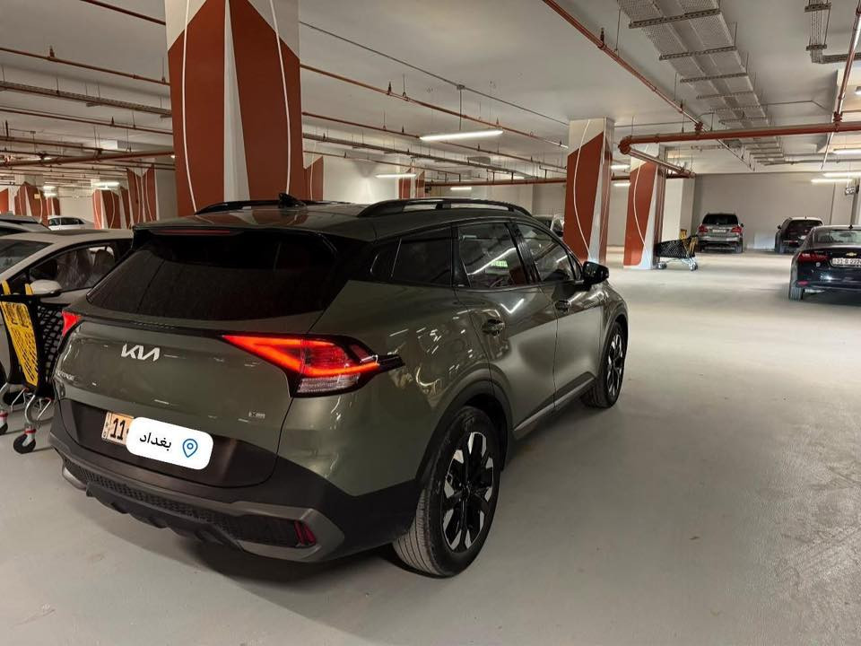 للبيع 🚗🔥
كيا سبورتج X-Line الشكل الرياضي
موديل 2023 وارد أمريكي 🇺🇸

📍 التفاصيل:
• عداد: 80 ألف كم
• اللون: زيتوني 🫒
• إيرباك: سليم
• بدون تبديل
• بدون صبغ (فقط بارد)
• شاصي الطويل

✨ المواصفات:
• محرك 2.5 لتر اقتصادي وقوي
• قير أوتوماتيك 8 سرعات
• دفع رباعي AWD
• تشغيل بصمة + تشغيل عن بعد
• شاشة وسطية كبيرة + Apple CarPlay / Android Auto
• شاشة عدادات ديجيتال
• كاميرات + حساسات أمامي وخلفي
• رادار + مثبت سرعة ذكي
• نظام النقطة العمياء + تحذير مغادرة المسار
• فتحة سقف بانوراما
• مقاعد جلد فخمة
• تحكم كهربائي بالمقاعد
• شحن لاسلكي
• باب خلفي كهربائي (صندوق)
• إنارة LED
• ويل (مقود) رياضي متعدد التحكم
• إشارة ترحيب
• فتح وإغلاق النوافذ من بصمة

🚘 السيارة نظيفة جداً وجاهزة للاستخدام
💵210$
📍 المكان: بغداد
📞 ***********
