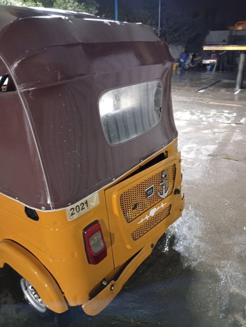 سلام عليكم اخوان تكتك 2021 للبيع رقم كربلاء بسمي تحويل ثاني يوم بكان تكتك بغداد  الشعب محرك لا تنقيصر ولا تبخير دبلات جديد خياسات فقط بدوسات الاماميه مصورات كدامك كلج جديد كهربائيات كلها شغاله سعر التكتك 7200 وبيها مجال الشراي يجي خاص او يتصل 

***********
