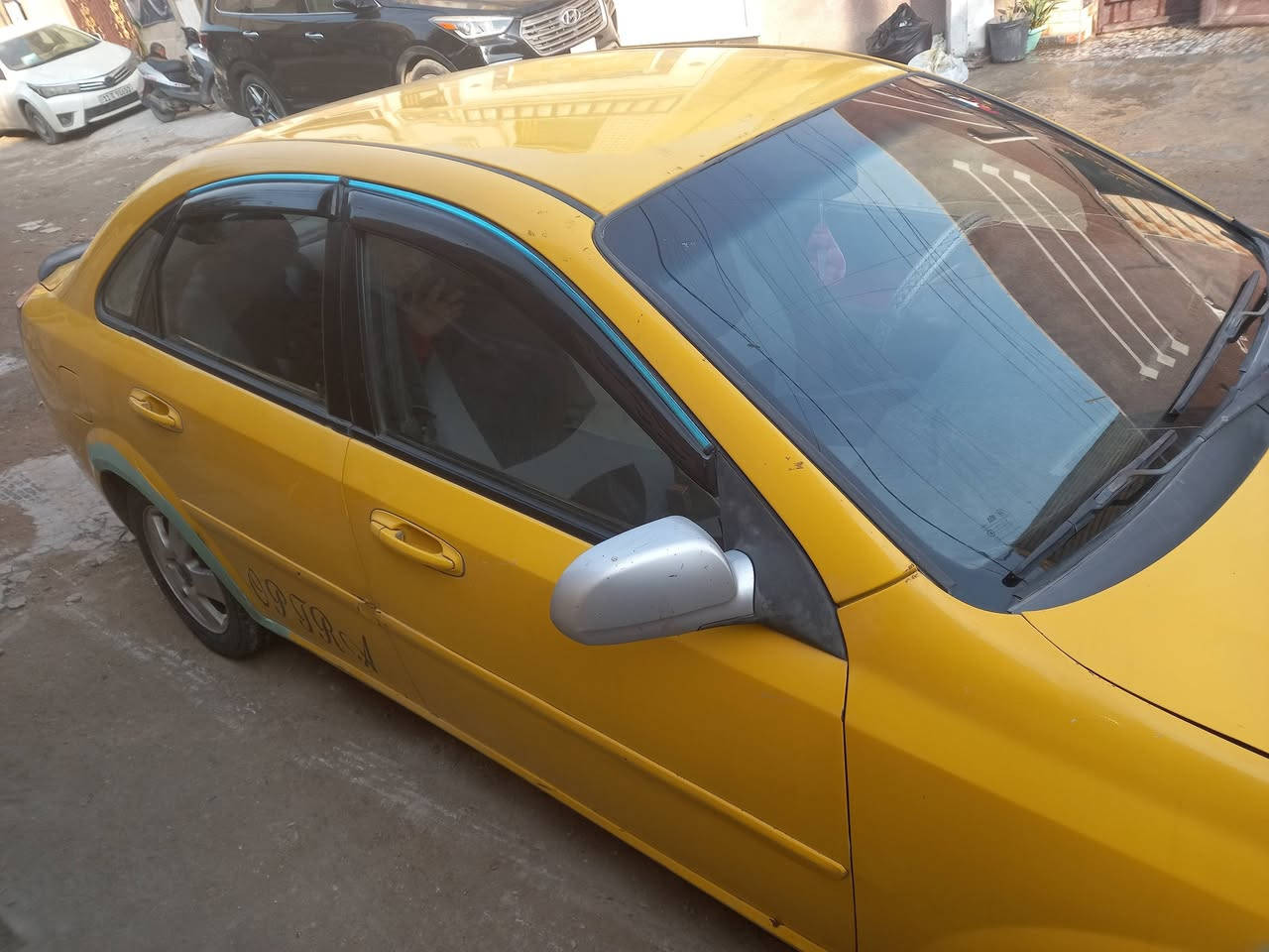 السلام عليكم ورحمة الله وبركاته
اوبترا اصفر رقم انكليزي جديد  رقم (14) بصرة

مبدل جاملغ صفحة السايق بدون ضربة، كهربائيات كاملة 

حدادية جيدة تبريد شغال، عليها ادامة كاملة 

بطارية جديدة 

الموديل 2010 الشركة العامة 

سنوية بأسمي، تحويل مباشر بعد المكاتبة 

محرك وكير ممتاز 

التايرات بحالة جيدة 

مصفرة هيئة ومدفوعة كاملة 

مكان السيارة بغداد الحرية الثالثة 

للاستفسار 

***********

السعر ٥٧ $

بيها مجال قليل جدًا
