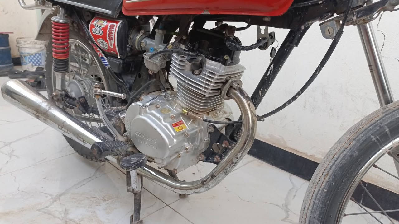 سلام عليكم  دراجة اربعة كير اصولي مديل 2022تعميرة 2025 دراجة نضيفة السعر 525بيهة مجال قليل ‏‪***********‬‏هاذة رقمي مابي واتساب موجود ع ماسنجر
