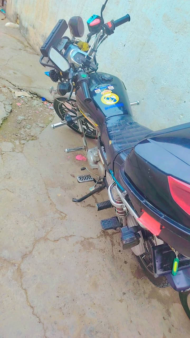 سلا عليكم ماطور إيراني للبيع محرك جديد وناعم كهربايات كله شغله سعر ٦٠٠ اتصال ***********
