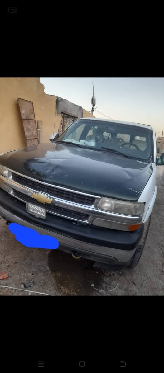 ادوات ادوات الفينيه فحل ٨برغي كير ومكينه كفاله كهربائيات كلها شغاله سبير جديد شاشه دواخل جديده تبريد شغال تكفلها سرقه وعشائر سعر ٢٨ مكاني البصره رقم الهاتف ***********
