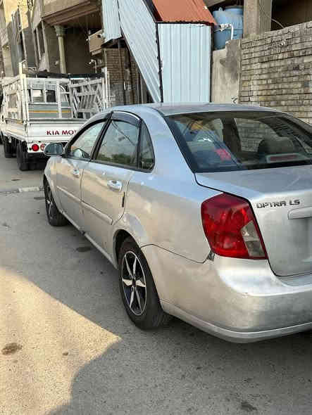 سلام عليكم اوبترا ٢٠٠٩ سياره رقمه بصره كامله مابيه نقص تبريد شاشه كامره كله شغال سياره شوفت عينك تخم تايرات جديد  مابيه نقص مكاني بغداد  متواجد فيس سعره ٥٥ بيهه مجال
