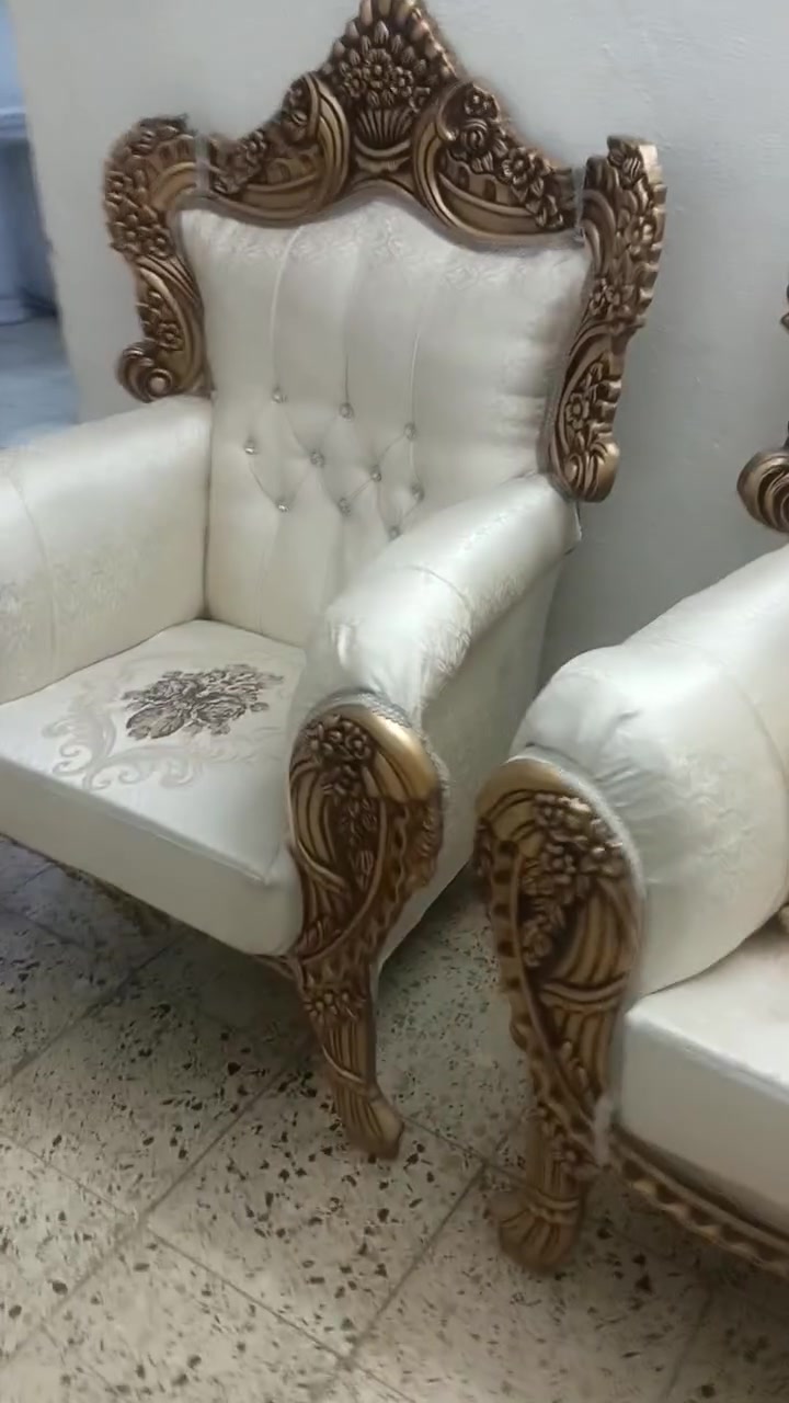 غراض للبيع كلمن وسعره مكان هبهب لاتصال ***********
