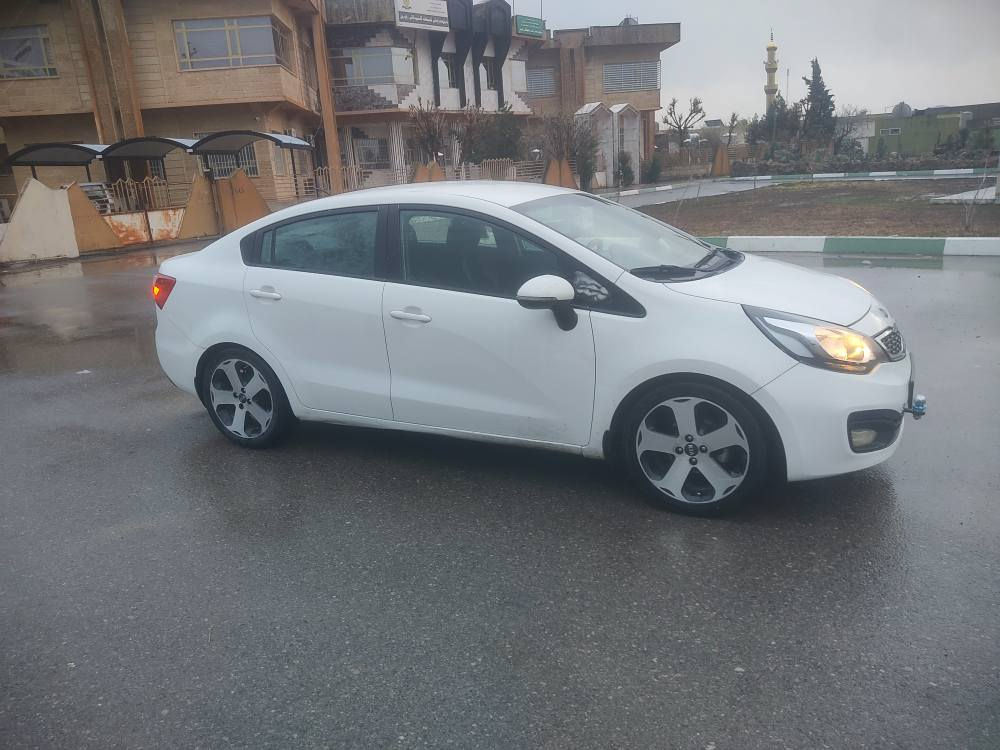 ڕانیە
کیاڕیۆ
٢٠١٣
تۆماتیک
تەبرید ساردووگەرم 
قفڵ مەرکەزی کۆنتڕۆڵ
سوکان فۆلیۆم 
وارقام کارەبایی
ئاوێنەکارەبایی
ویل کڕۆم
گێڕومەکینەوکارەبایی وتوندوتۆڵی بەشەرت سێ پارچەونیو لەسەرساغی 
بێ ناوگرنت سەنەوی بەناوخۆمە لەگەڵ  ژینگەوڕێگاوبانی  تا(2028) 
 هەزەی تازەیە تعویل وغرامەش بەشەرت
سارەکە هی ماڵانە هی مەعرەز نیە زۆرپاک ماوەتەوە
نرخی(٨٨)گەڵاومعامەلە
سەودامان نیە بەس  فرۆشتنە گەرمشتەری تەلەفۆن بکە جوابی کۆمێنت نادەمەوە
فایبر
واتساپ
*********** رانية, السليمانية
