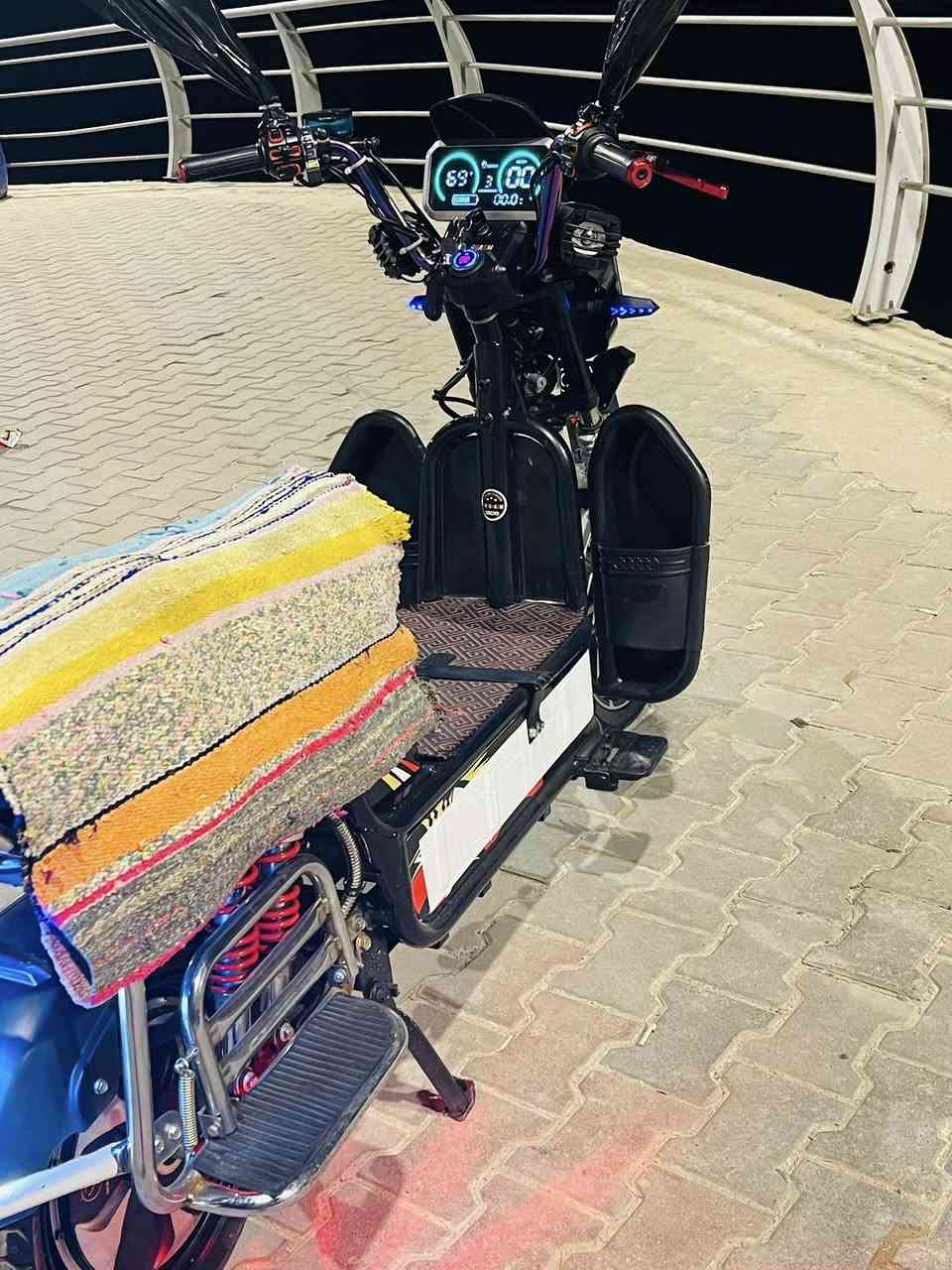 البيع ماطور شحن هيوشه موديل 2025 بعد جديد مستخدم شي قليل سته باتري بعده جديده فول والك الفحص سعر650 وبي مجال رقم ***********
