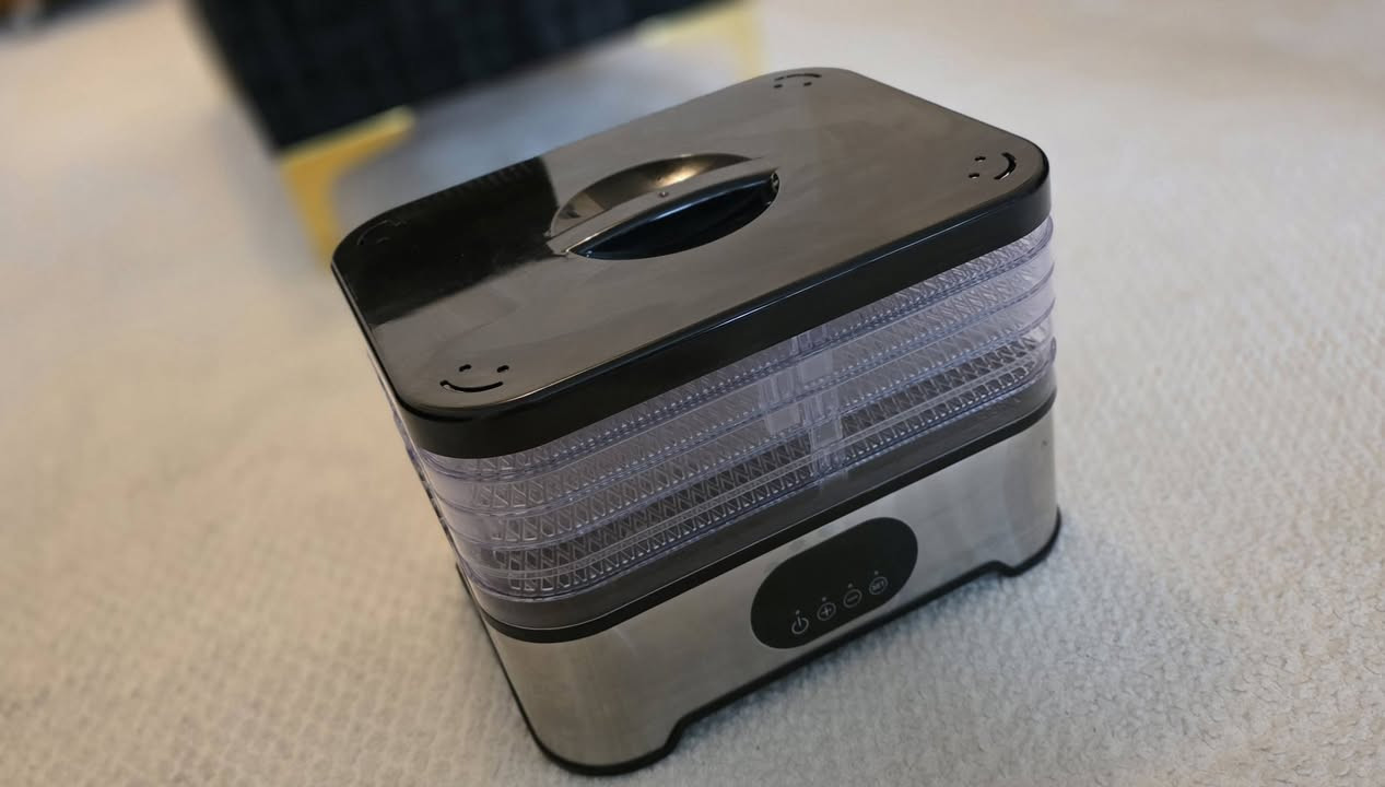 مجفف فواكهه جديد الجسم ستانلس ستيل ٤ طبقات ممكن استخدام منزلي او للمشاريع الصغيرةة
للفواكهه المقرمشة والصحية
فقط اكو فطر بسيط موضح بالصورة خليت عليه صمغ قوي جدا
الجهاز جديد غير مستخدم
السعر ٤٨ الف توصيل ٥ الاف كافة المحافظات


**إذا كنت صاحب هذا الإعلان وتريد حذفه لأي سبب، رجاءا أرسل رسالة إلى الدعم الفني**