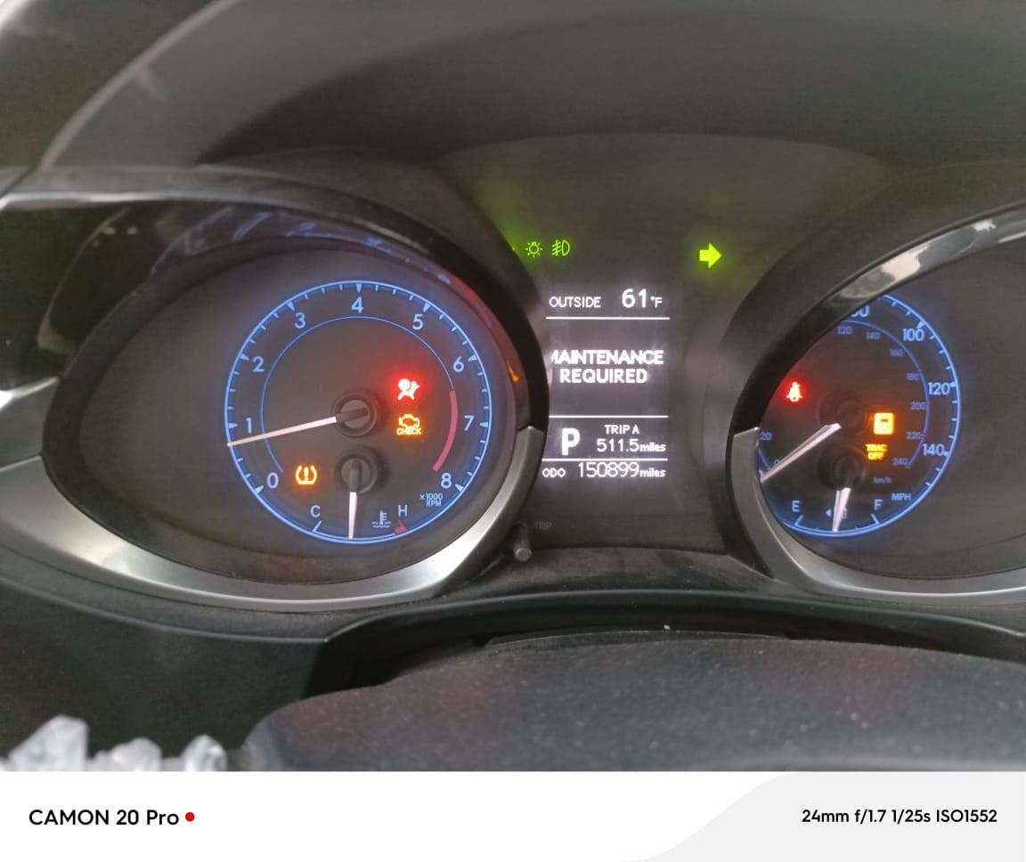 كورلا للبيع فقط بدون مراوس موديل 14فول مواصفات فئه S معرفوفه  مواصفات Sفتحه بصمه تحكم جهتين شفتات شاشه كامرا داخل ملكي   محرك 1800كفاله كير محرك تبريد حداديه تخم تاير سياره جاهز ه من كلشي رقم بغداد باسمي سياره استخدام شخصي ماشيه150 مكاني بغداد الكرج / سعر 108 /*********** غير متواجد على الفيس
