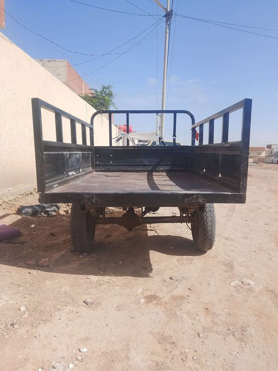 السلام عليكم عندي ستوته البيع كلك بيه خيط بخار ركبه مكفوله مكاني دوانيه سعر 450.   ***********

