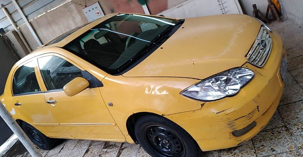 السلام عليكم يوجد سياره للبيع بي واي دي موديل 2011 بسمي السياره بيه الكير نمره الرابع يفلت التبريد شغل التتفه شغاله الكهربايات شغاله بيه تلحيضات بسيطه السعر 35  الرقم ***********
