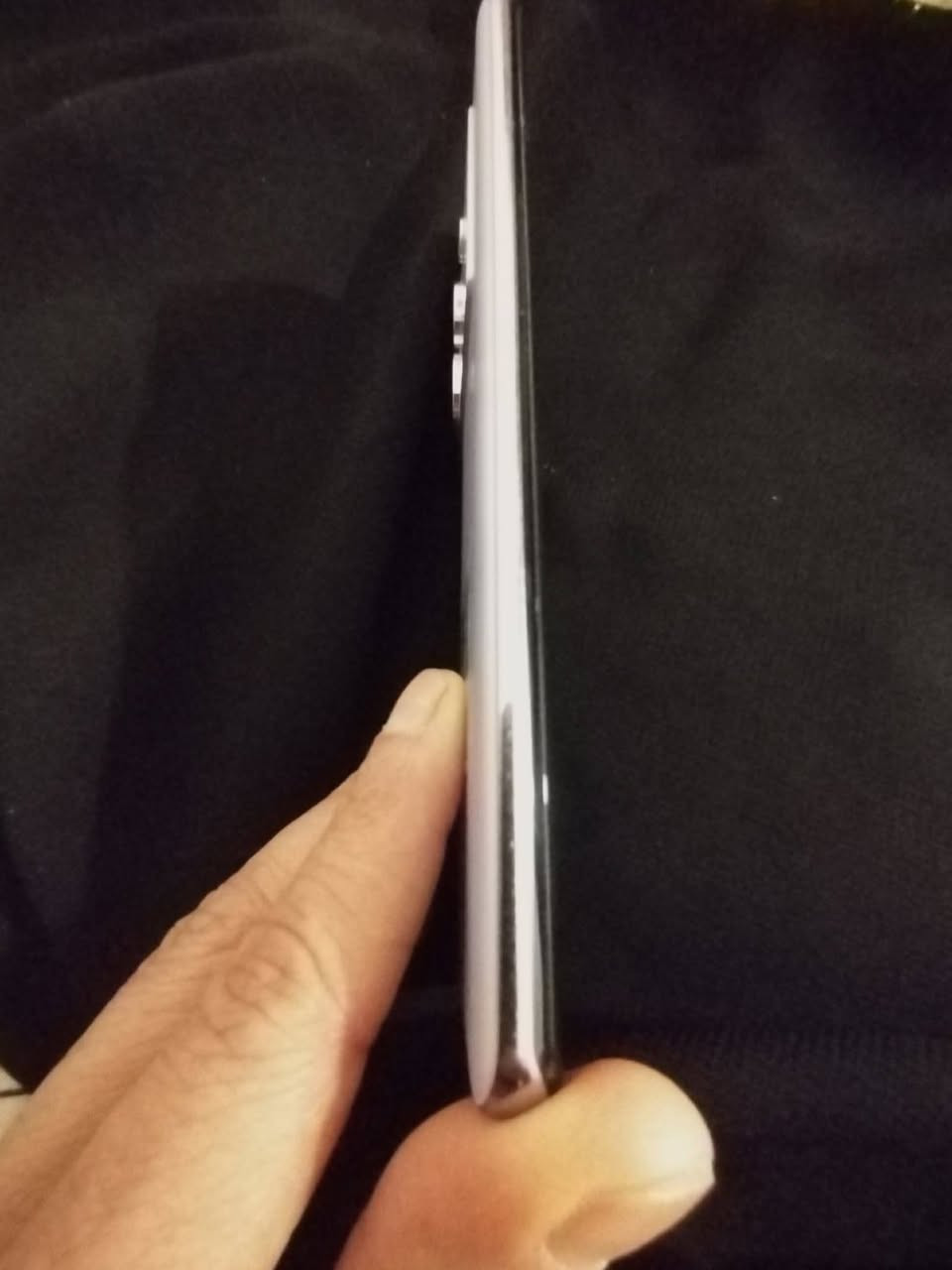 السلام عليكم جهاز انفنكس زيرو 30فايف جي لون مميز ذاكرة 256 عشوائية 12+12 جهاز استعمال  قليل جدا المكان الدوانيه مركز الجهاز بدون ملحقات الجهاز يجي وياه فقط كفر الشراي ينتصل غير متواجد خاص*********** الرقم بي بي واتساب
