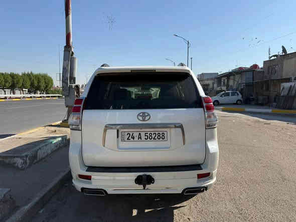 سلام عليكم برادو موديل 2010 وارد خليجي بدون صبغ ولا ضربة السيارة 4 اسلندر رقم جديد تحويل ثاني الواصفات جلد شاشة كامرة خلفية رادارات السيارة جاهزة من كير مكينة تبريد صدر تخم تاير جديد للاستفسار الاتصال على الرقم التالي (***********) يوجد واتساب بغداد
