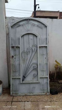 باب حوش خارجي  السعر 25 للتواصل 07708903869