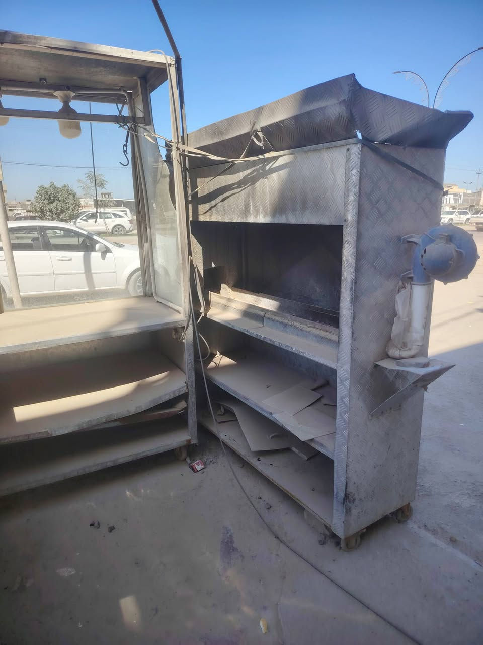 غراض مطعم للبيع
سعر مناسب
. كلمن وسعرهه
مكان الغراض بابل
التواصل مع الرقم ***********
