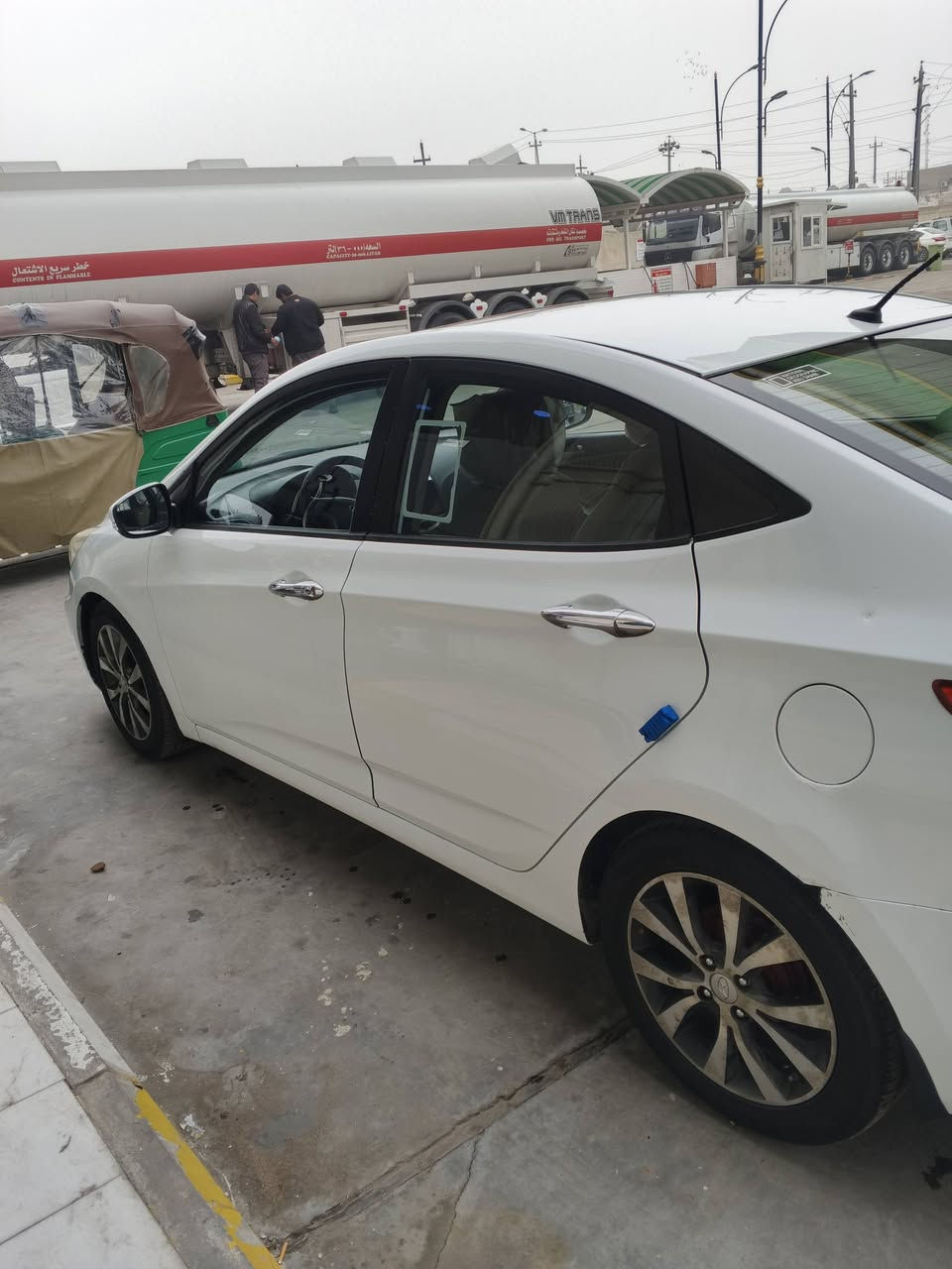 السلام عليكم اكسنت خليجي موديل 16مكفوله بيها بارد قليل كير مكينه تبريد مكفول حداديه نص عمر رقم بصره بسمي مكان ميسان العمارة مركز *********** مكينه 1600 فول مواصفات
