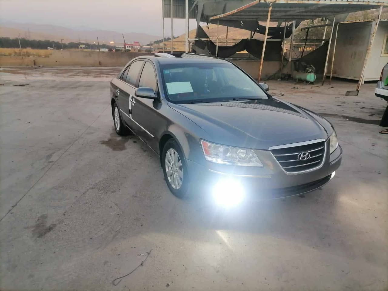 سوناتا ٢٠٠٩ مكفوله كفاله عامه كشن كهربائي
فتحت سقف 
رقم بغداد 
موجوده داخل حديثه 
السعر ١٣٤ وبيه مجال 
***********
