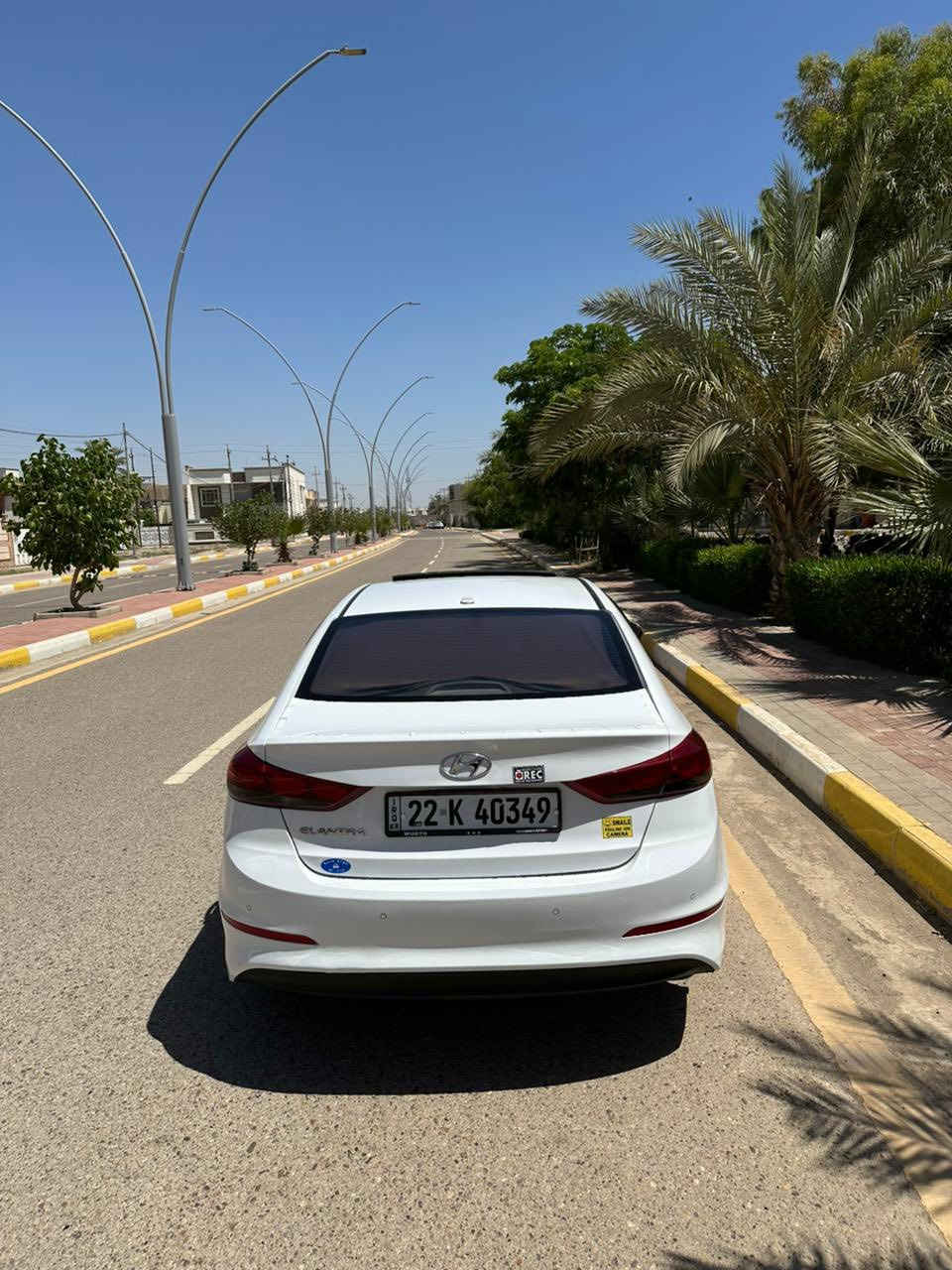 السلام عليكم
للبيع… 
النترا سوبر 2018 
فول ما عده البصمه 
شاشه 
كامره 
فتحه 
قطعتين تبريد 
3 انظمة قياده
بيه شويه صبغ بمقدمة البنيد 
جاهزه السياره من كل شي 
گير و مكينه كفاله
للاستفسار ***********
