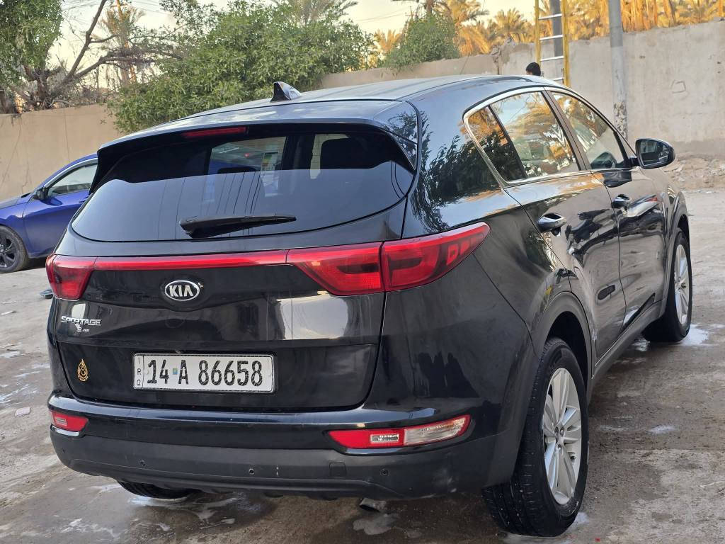 كيا سبورتاج موديل 2017
كفالة عامه من ضربة 
وارد امريكي رقم بصره شرط التحويل ثاني يوم 
السيارة بيها هزه والهزه ما منتهيه 
ماشيه 90الف السعر 137 للبيع فقط 
السيارة بحالة ممتازة وما ناقصها شي 
للاستفسار الاتصال ***********
اعتذر عن المراوس فقط بيع مستعجل وشرط التحويل الزبير, البصرة
