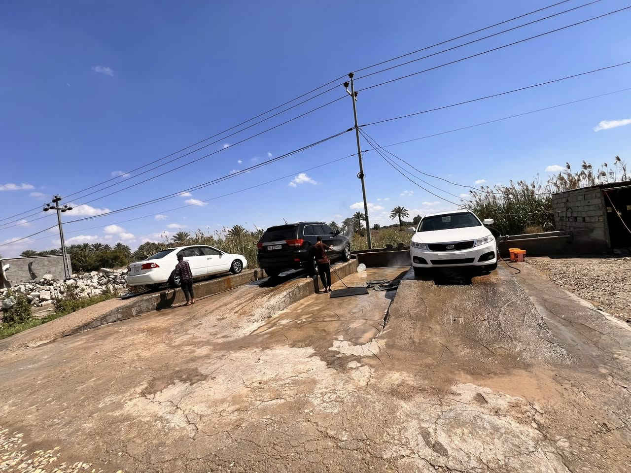 نُعلن لكم عن افتتاح مغسلة سيارات في منطقة الدور، مجاور أسواق المدينة.
🔹 غسل متكامل للسيارة بـ(5000) دينار، يشمل الرشّ والتلميع.
🔹 غسل عادي بس رش بـ(2000) دينار.
🔹 غسل خاص (معميل) بـ(4000) دينار.
🔹 غسل الإطارات مع تنظيف داخلي وتلميع الزجاج بـ(3000) دينار.
📍 بإدارة: سعد كاظم الحميدي
📞 رقم الهاتف: ***********
أهلاً وسهلاً بكم، ونسعد بخدمتكم.
