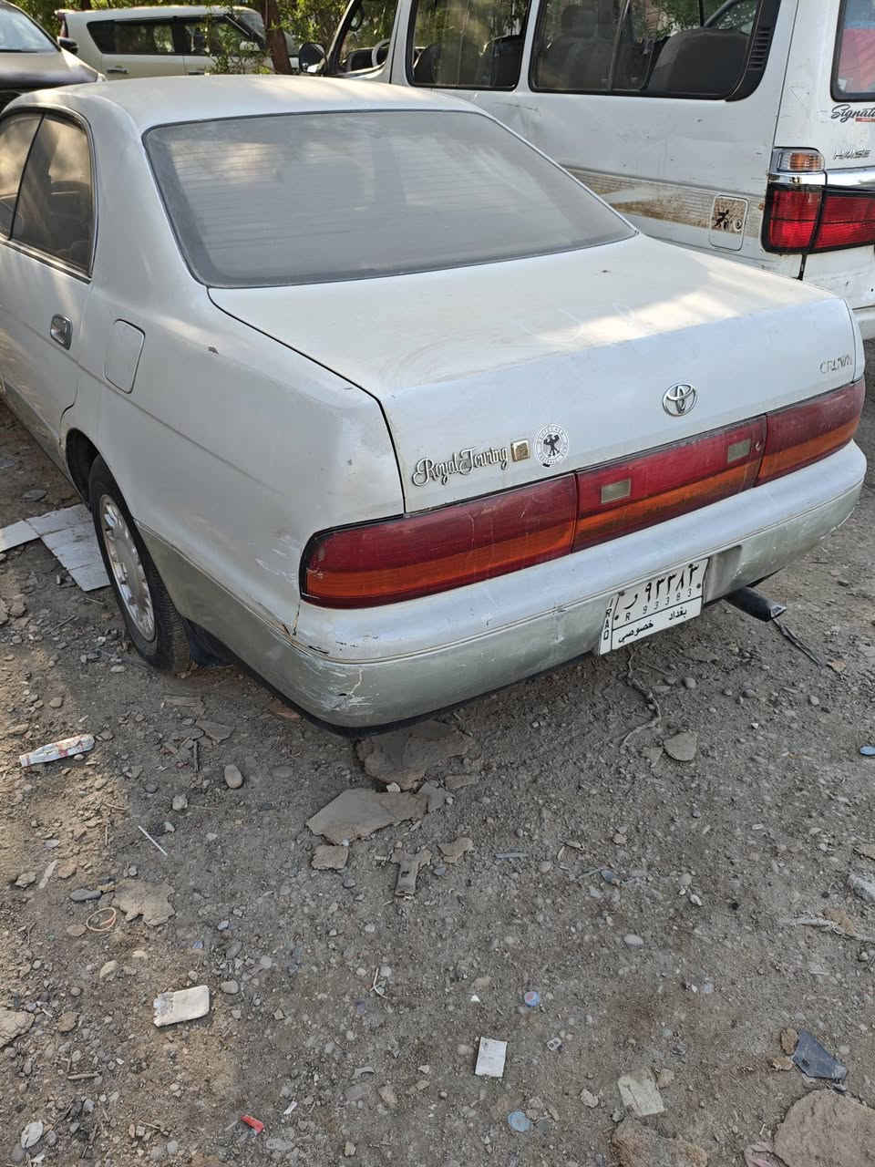 السلام عليكم سياره بطه للبيع كير واكسل مكفول بس المكينه بيها صوت خفيف 
مكفوله من الگص و نقل تبريد شغال 
رقم وسنويه جدد
مكان السياره بغداد 
مكلف بالنشر رقم صاحبها
 ‏‪0770 928 0567‬‏
