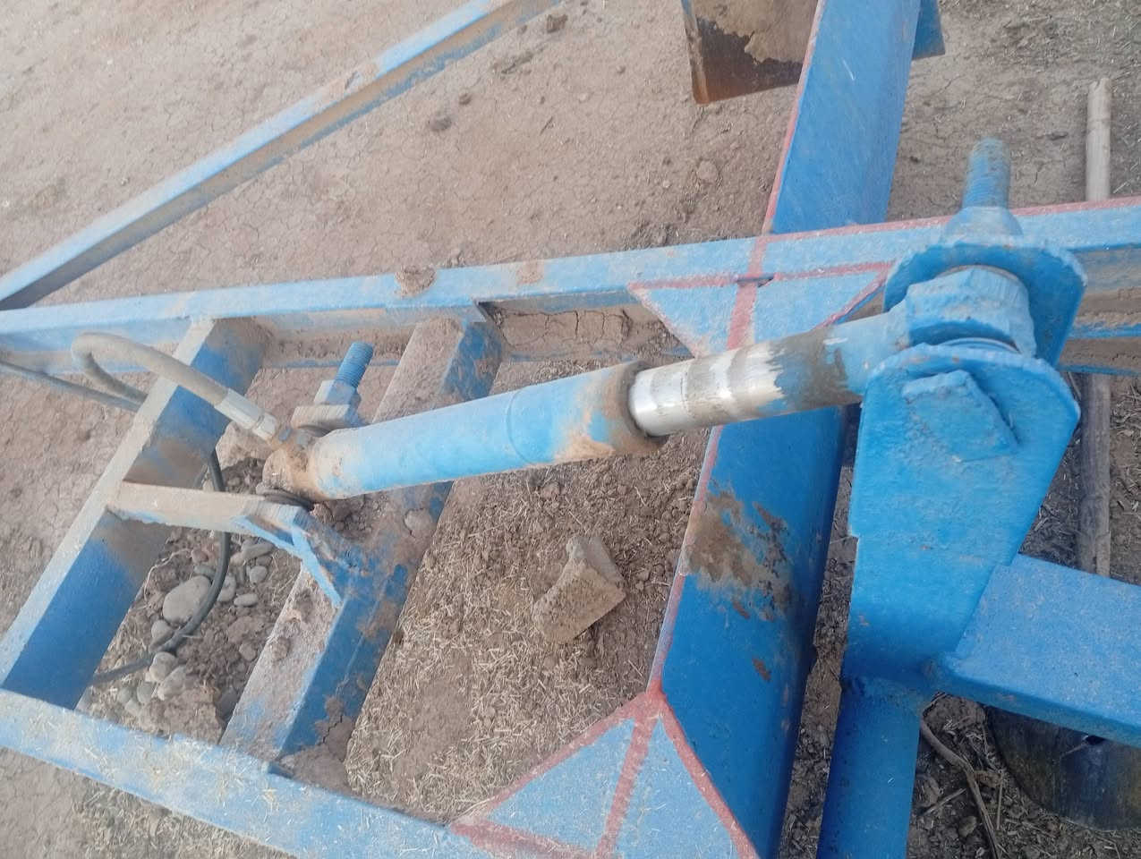 السلام عليكم معدلان للبيع سعر مليون ونص وبي مجال باقي تفاصيل.  اتصل.  ***********
