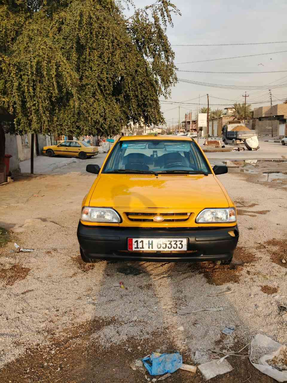 خوان سلام عليكم سايبه مديل 2018 سياره حلوه او جاهزه بيه بس باب السايق نصه صبخ سنويه 
جديده هزه جديده مكان بكربله او راعيه همين بكربله ***********السعر 45او بيه مجال
